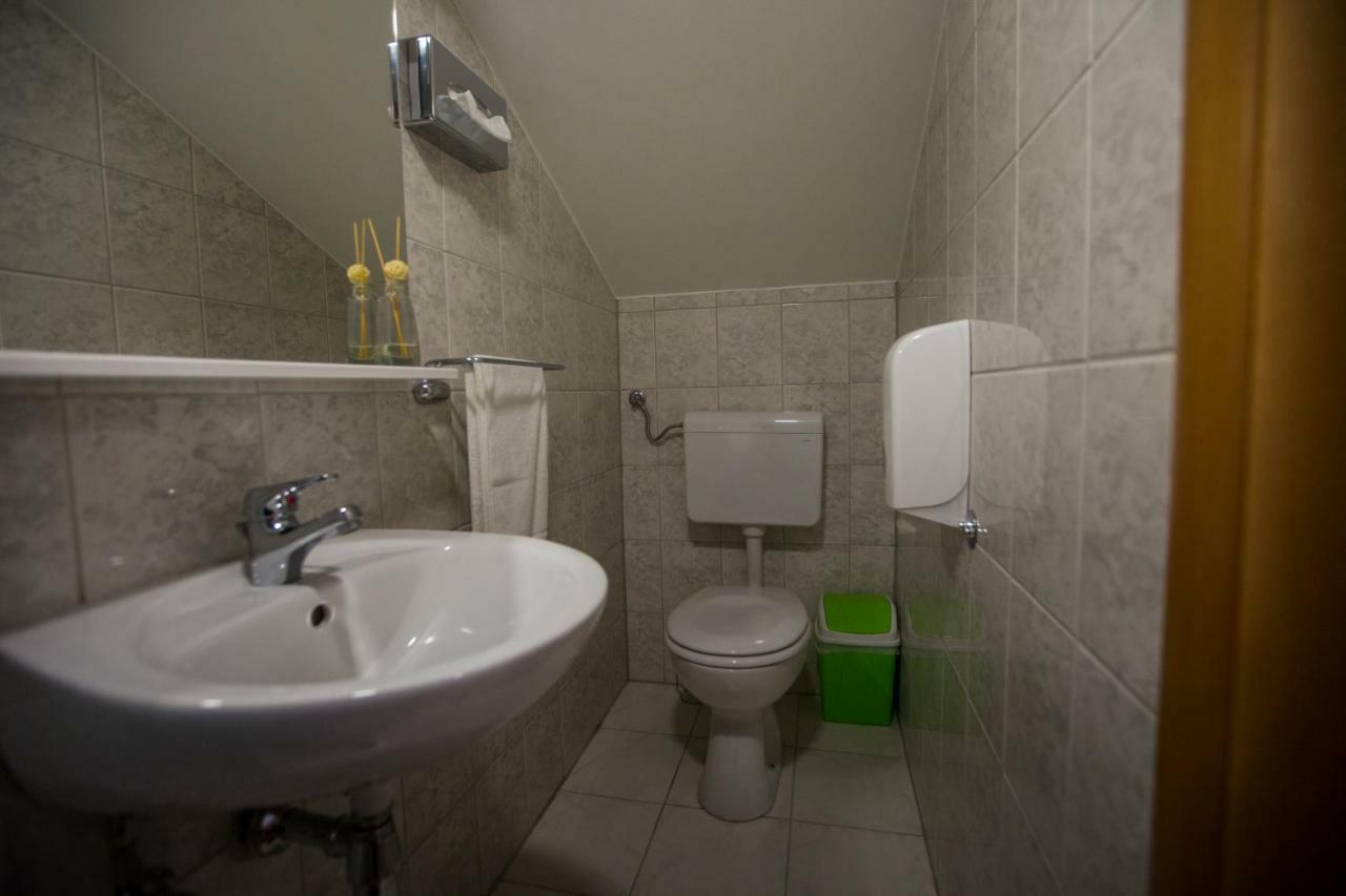 Cilin Cemer Grubine エクステリア 写真