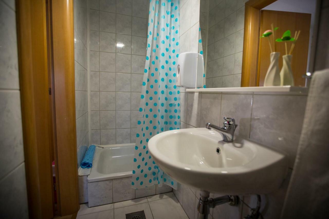 Cilin Cemer Grubine エクステリア 写真